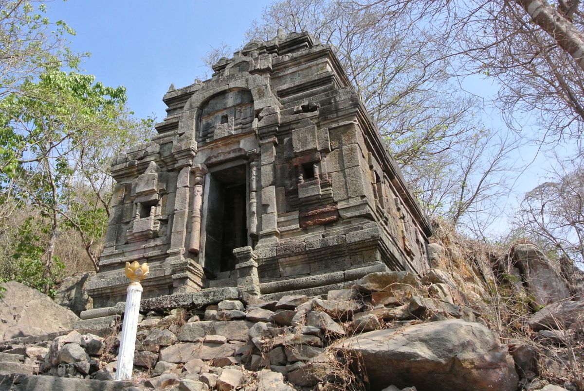 Phnom Da.jpg